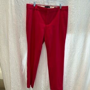 Banana Republic hot pink Ryan pants size 10P excellent condition!